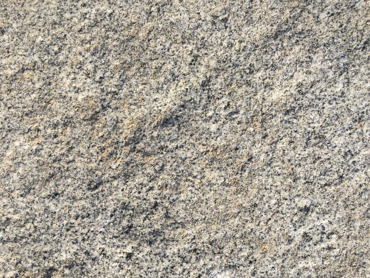 Speckled rock with metallic dust texture | Free Textures