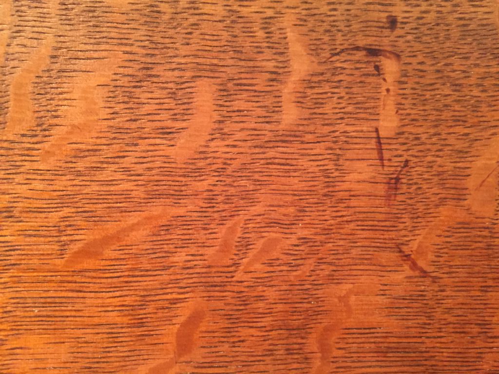 Cherry red table top with thin grooves texture