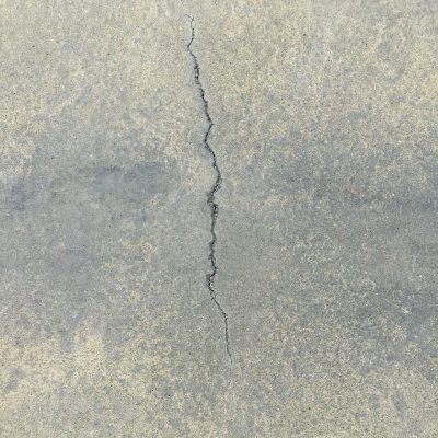 Pavement with single crack in center
